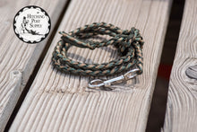 Load image into Gallery viewer, Paracord Dog Leashes by Quirt & Cinch