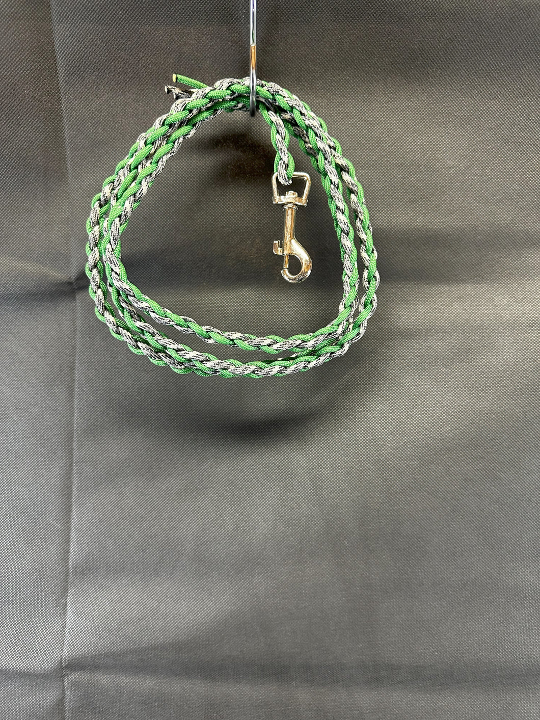 Paracord Dog Leashes by Quirt & Cinch
